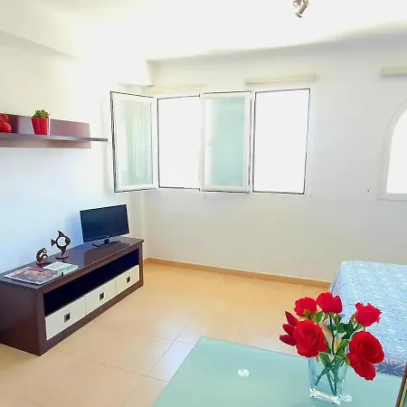 Apartaestudio Cerca De La Playa Apartment